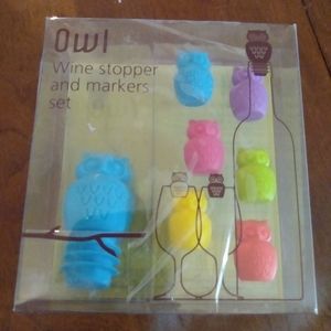 Owl wine stopper and markers